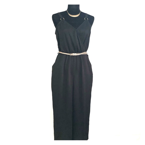 Super versatile Sz. S  J-Lo black jumpsuit. - Picture 1 of 4